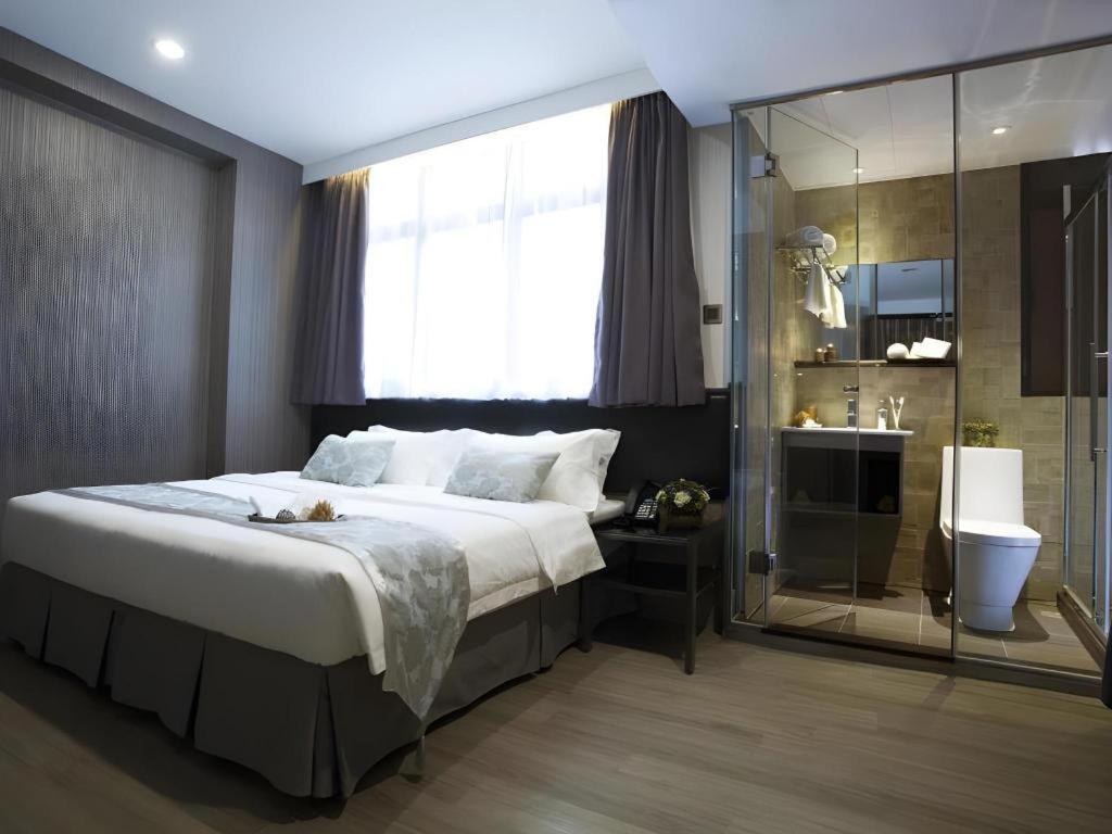 Hotel M1 North Point