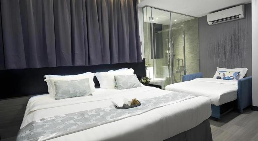 Hotel M1 North Point 3*